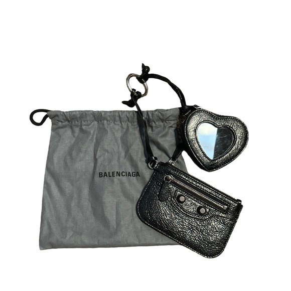 *NWT Balenciaga Le Cagole Clip-On Card Holder & Mirror Keychain Leather Black - Picture 5 of 6